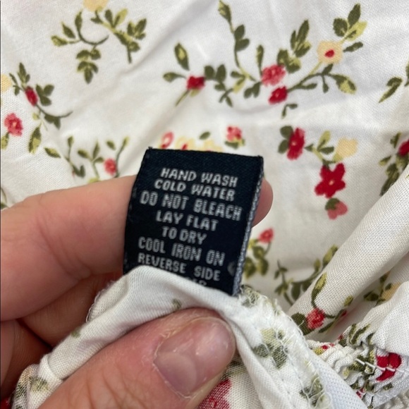 J for Justify Multicolored Crop Blouse with Ruched Tie Front - Picture 7 of 8